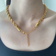 MIA GOLD CHAIN Necklace